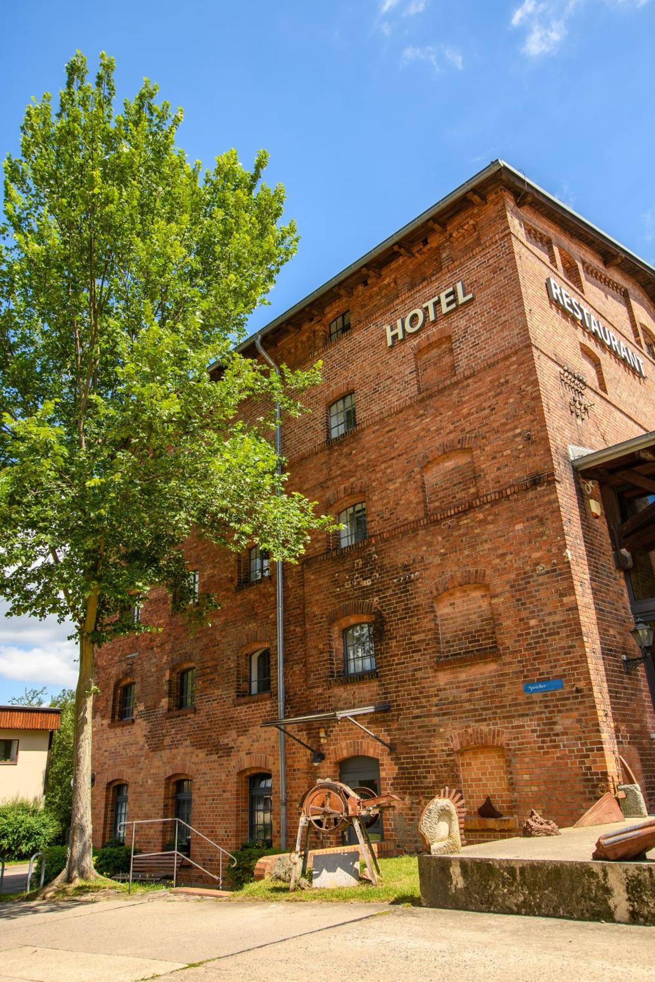 Hotel Stadtgut Берлин Экстерьер фото